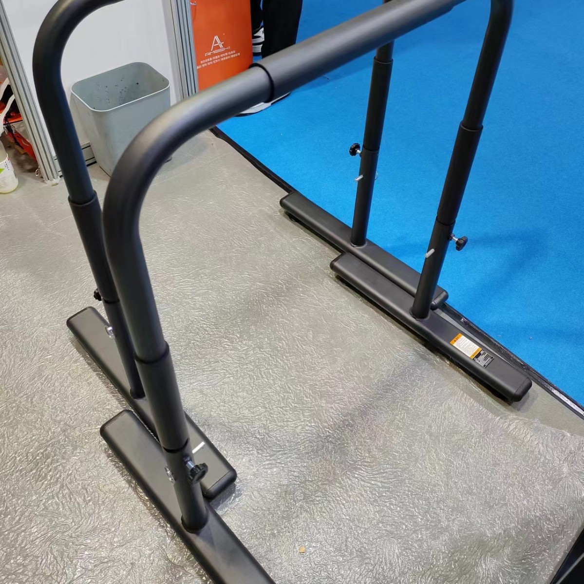 Novo equipamento de fitness pa - Dip Bar Parallel avaliação e preço
